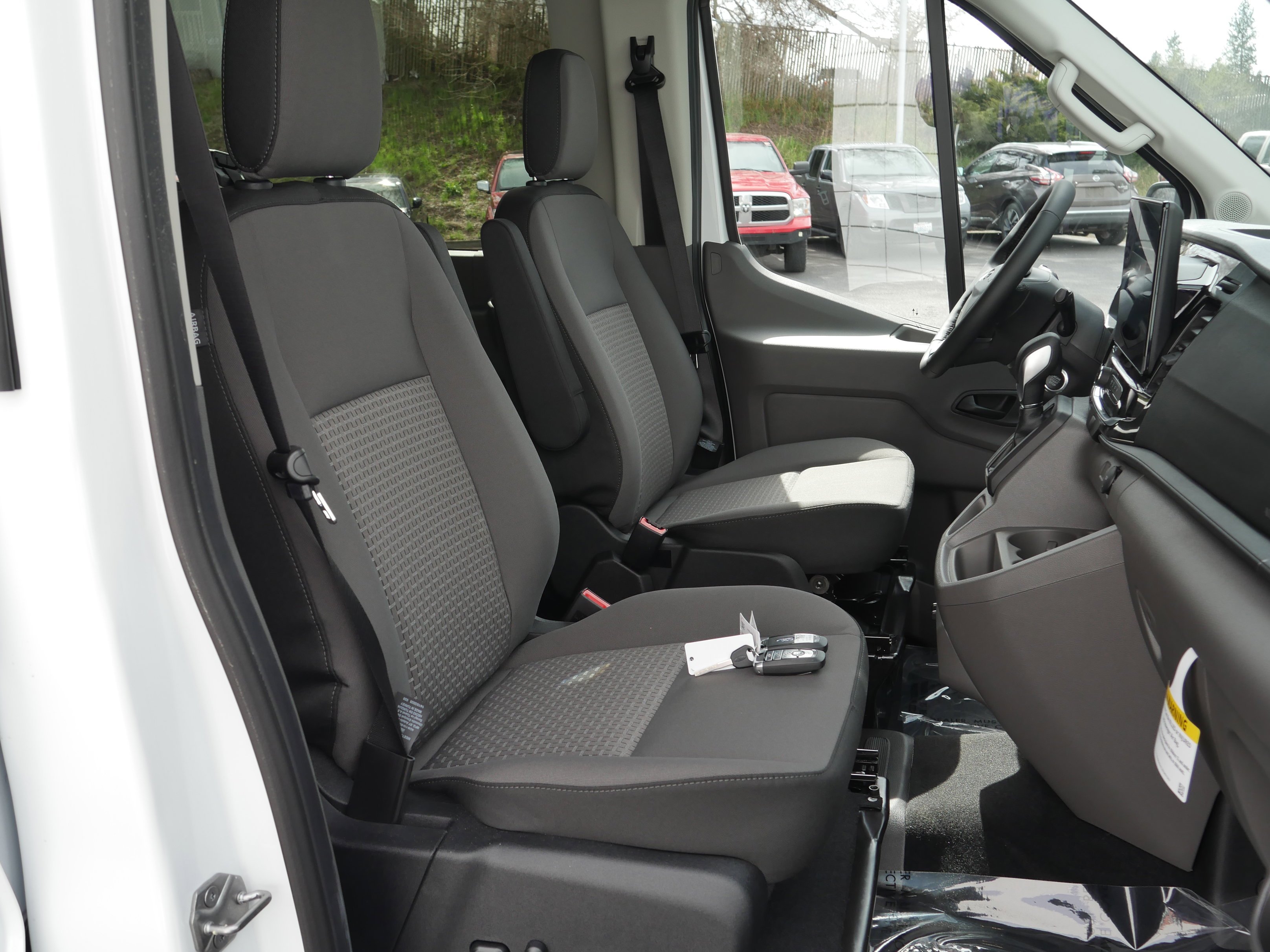 New 2026 Oxford White Ford Passenger Van XLT image 26