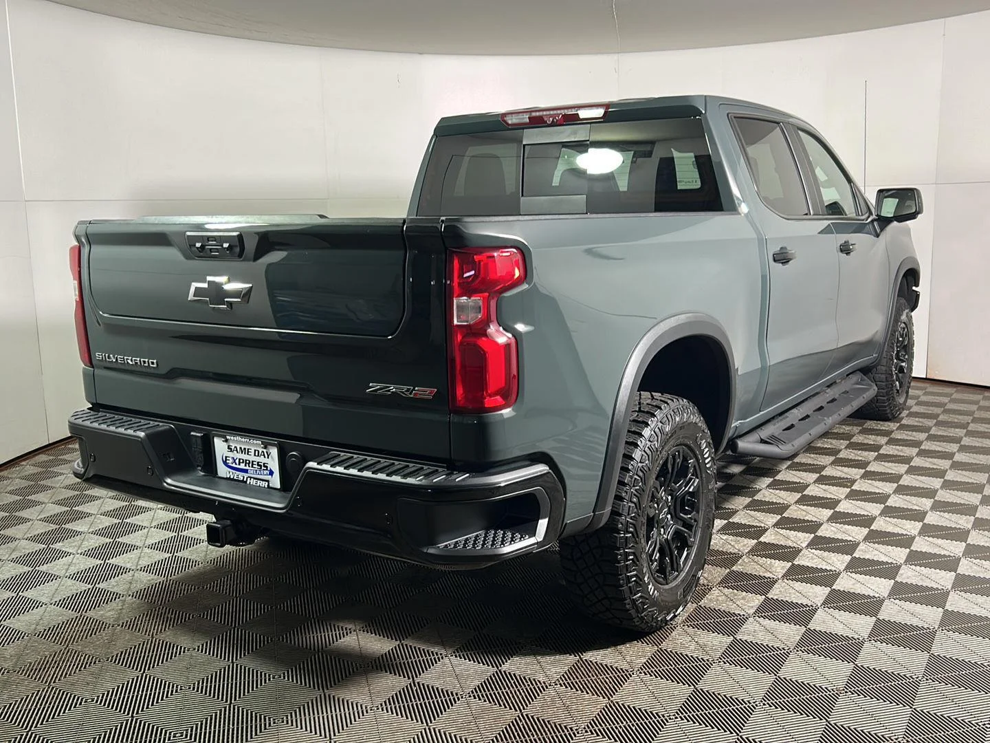 Used 2025 Cypress Gray Chevrolet ZR2 image 6