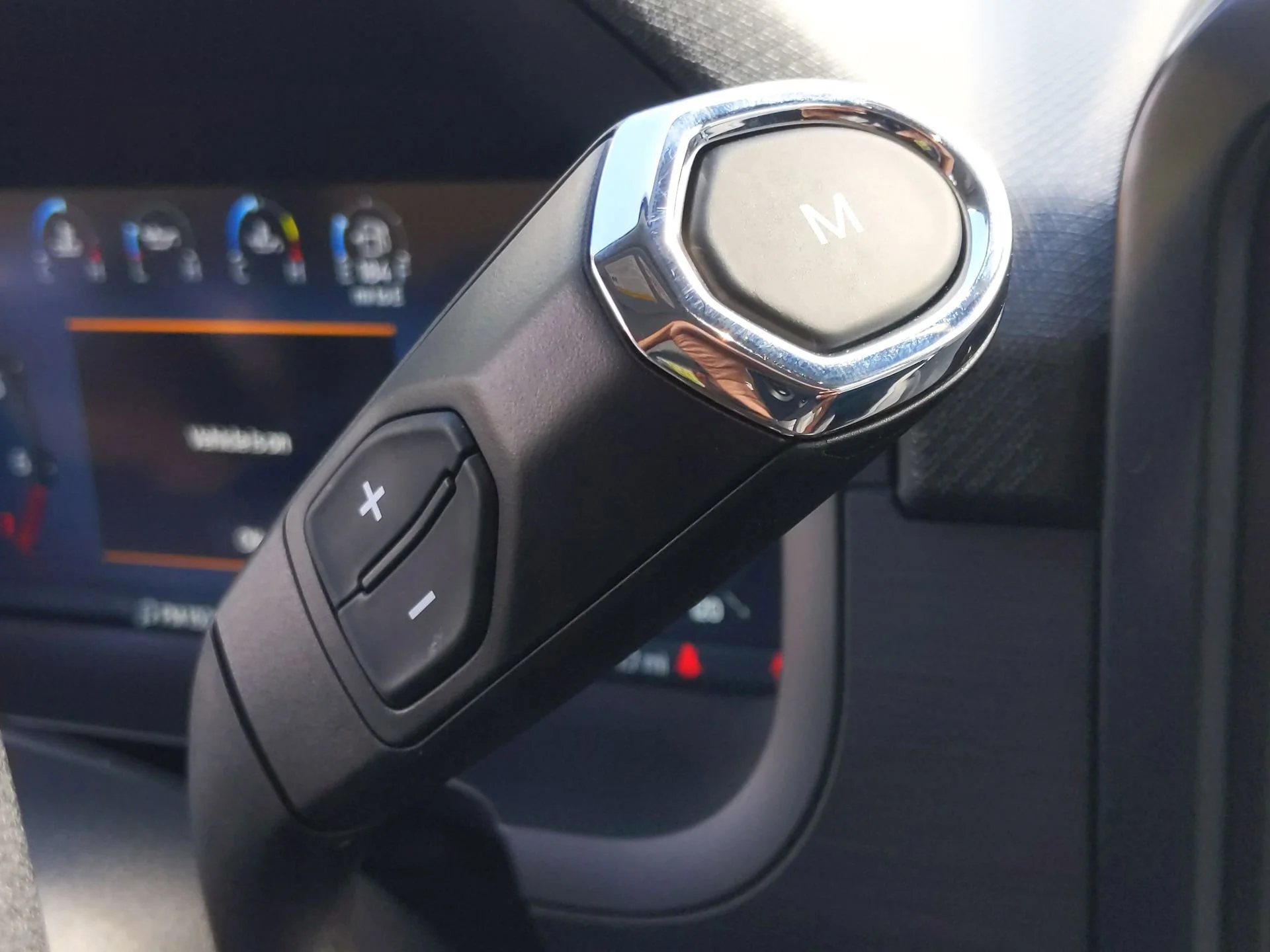 Used 2024 Oxford White Ford XL image 36