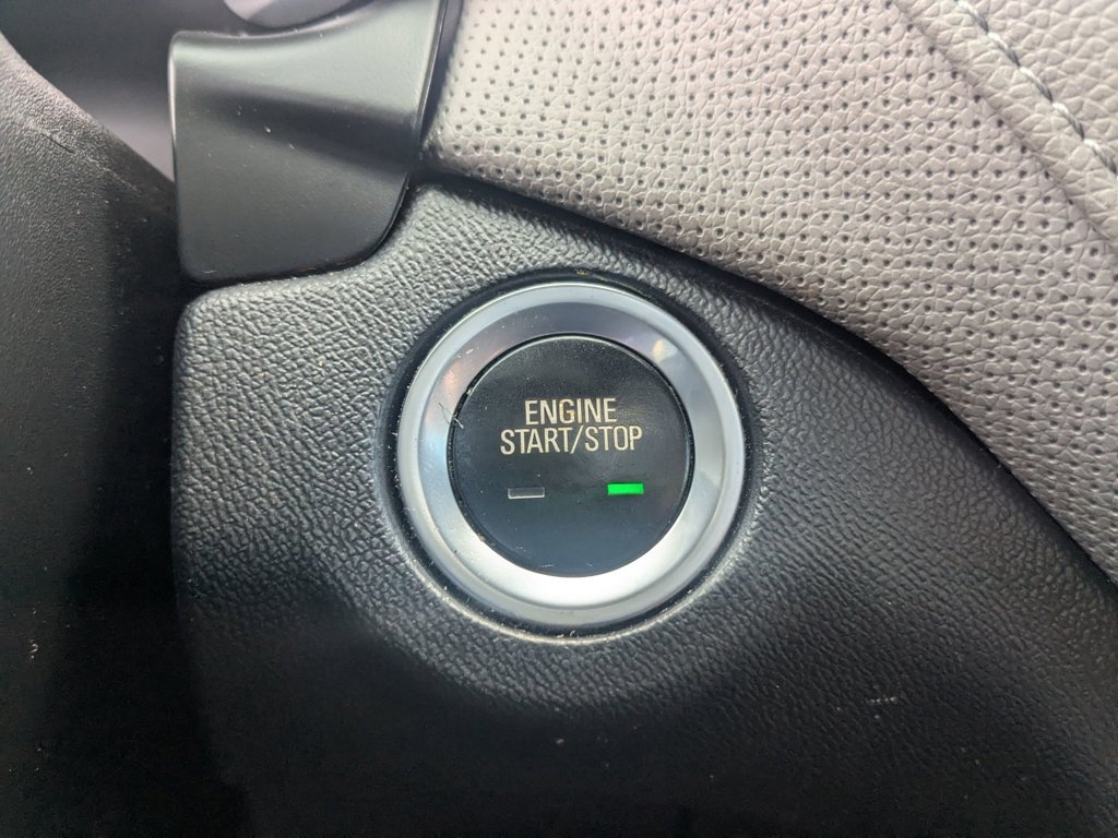 Used 2018 Summit White Chevrolet Premier image 22