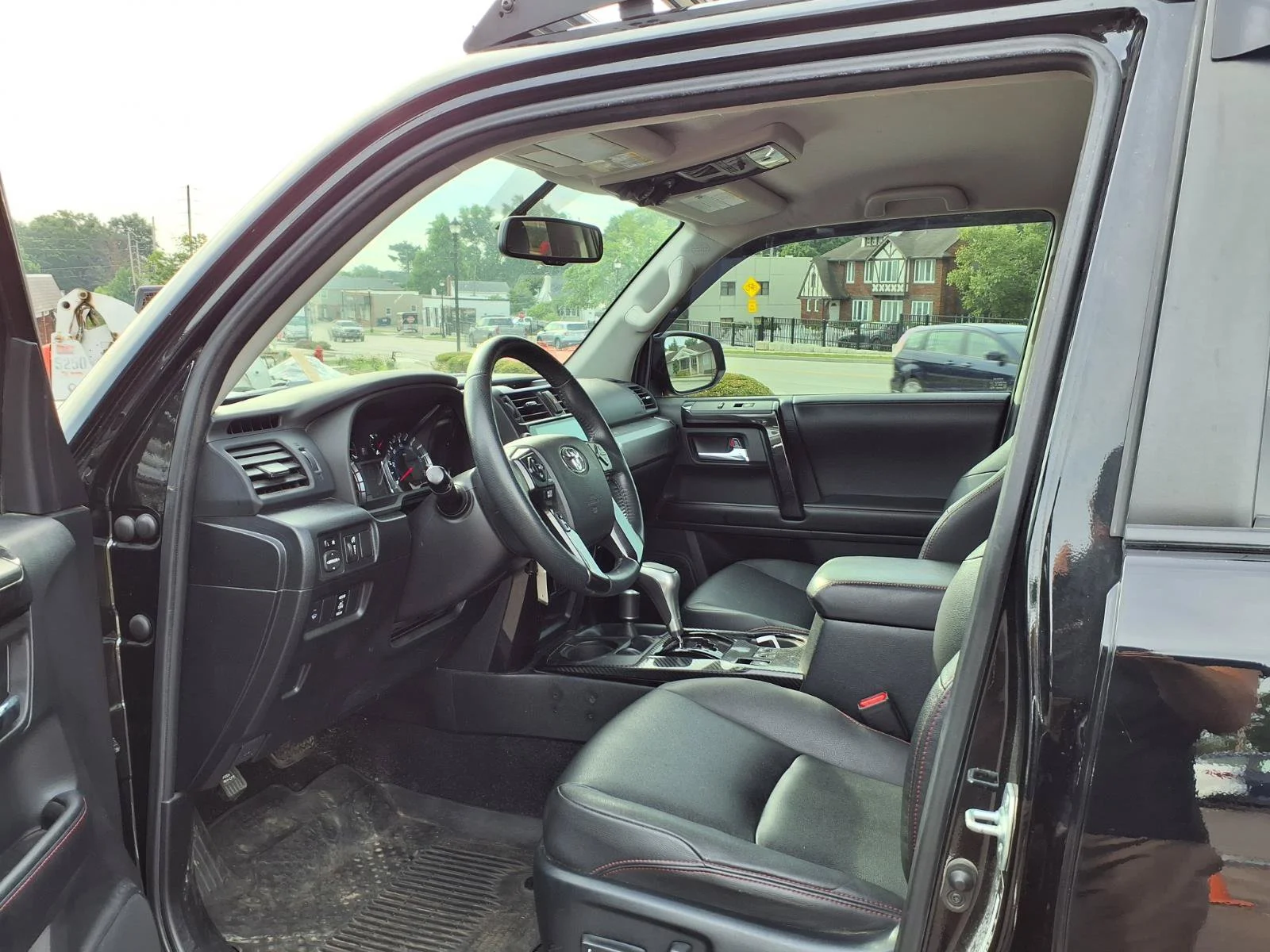 Used 2019 Midnight Black Metallic Toyota TRD Off Road Premium image 19