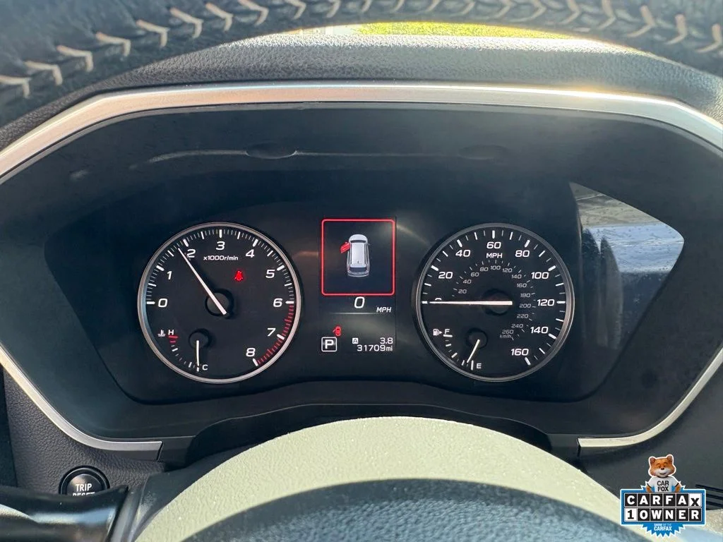 Used 2025 Magnetite Gray Metallic Subaru Premium image 17