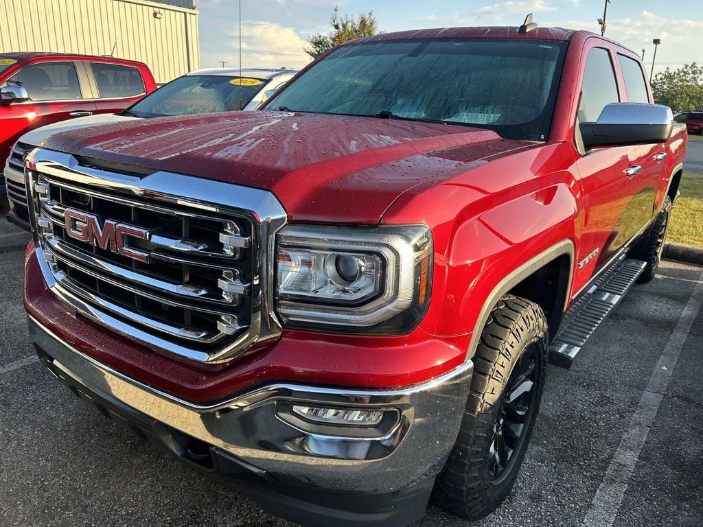 Used 2018 Quartz GMC SLT image 4
