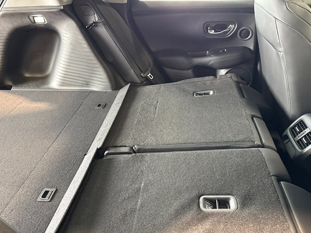 New 2026 Urban Gray Pearl Acura  image 33