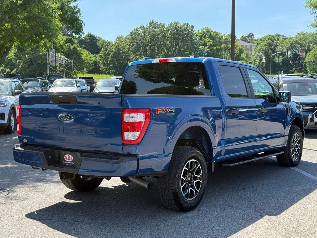 Used 2023 Blue Ford XL image 8