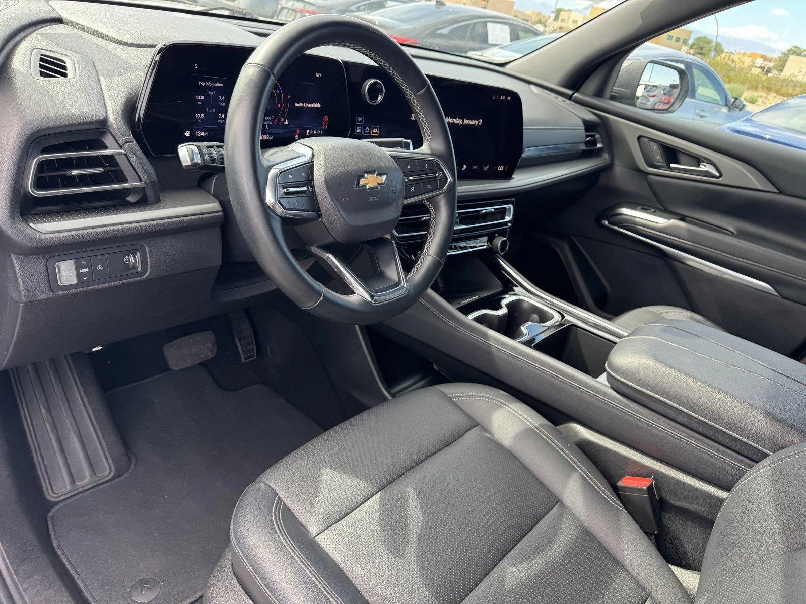 Used 2025 Sterling Gray Metallic Chevrolet LT image 14