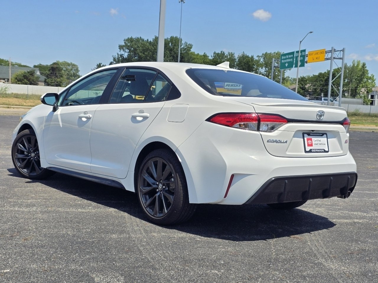 Certified Used 2024 White Toyota SE image 13