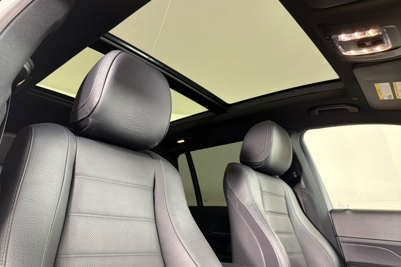Certified Used 2024 MANUFAKTUR Alpine Grey Mercedes-Benz GLS 450 image 16