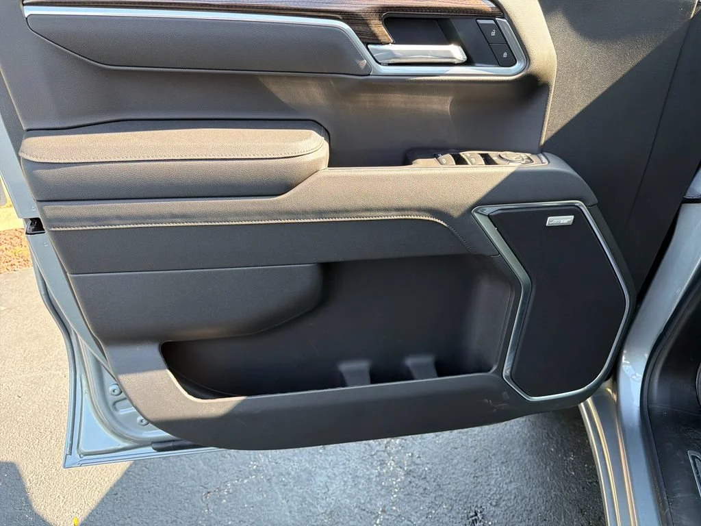 New 2026 Sterling Gray Metallic Chevrolet RST image 11