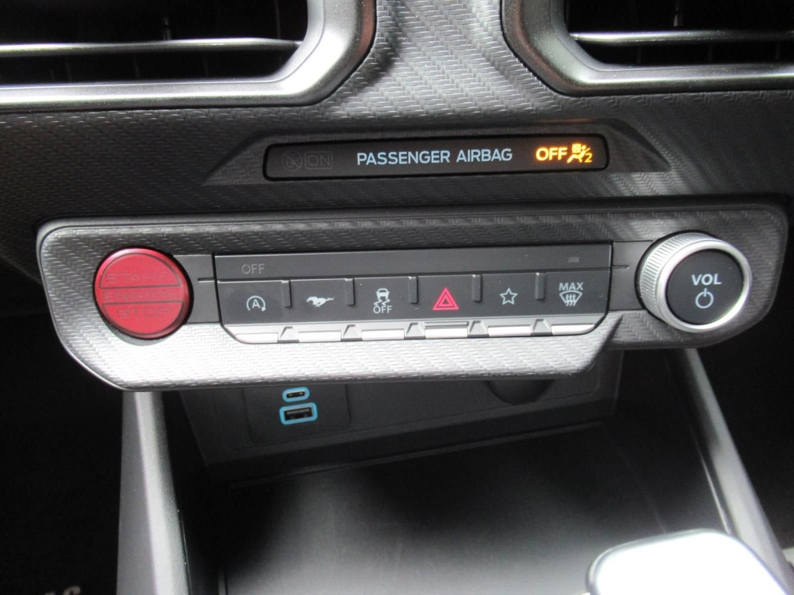 Used 2025 Black Ford GT image 29