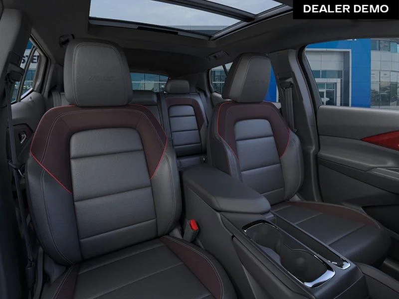 Used 2025  Chevrolet RS image 16