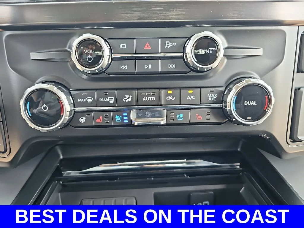 New 2026 Glacier Gray Metallic Tri-Coat Ford F-250® Lariat® image 20