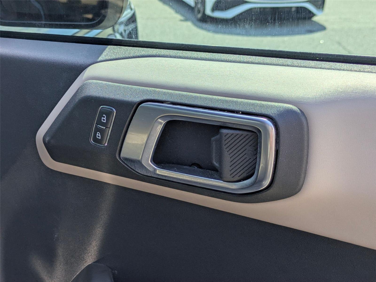 Used 2022 Shadow Black Ford Wildtrak image 31