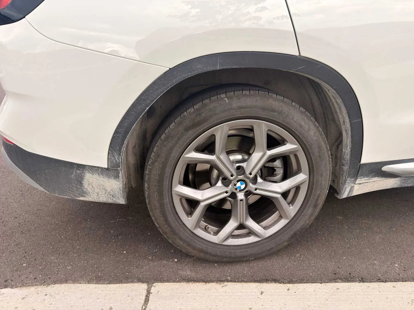 Certified Used 2023 Alpine White BMW xDrive30i image 9