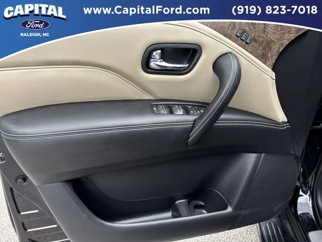 Used 2023 Black INFINITI Premium Select image 20