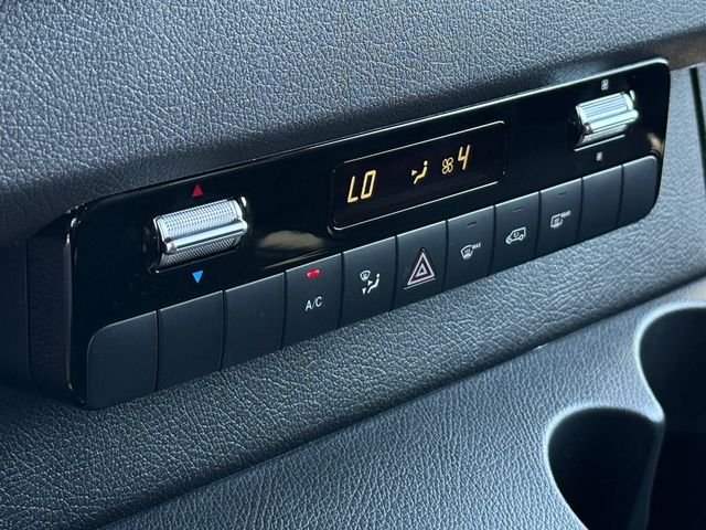 2026 Mercedes-Benz Sprinter Crew Van Base - Photo 13