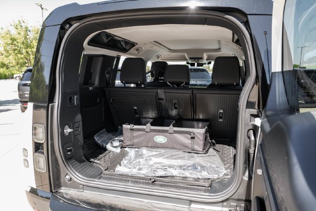 New 2026 White Land Rover S image 60