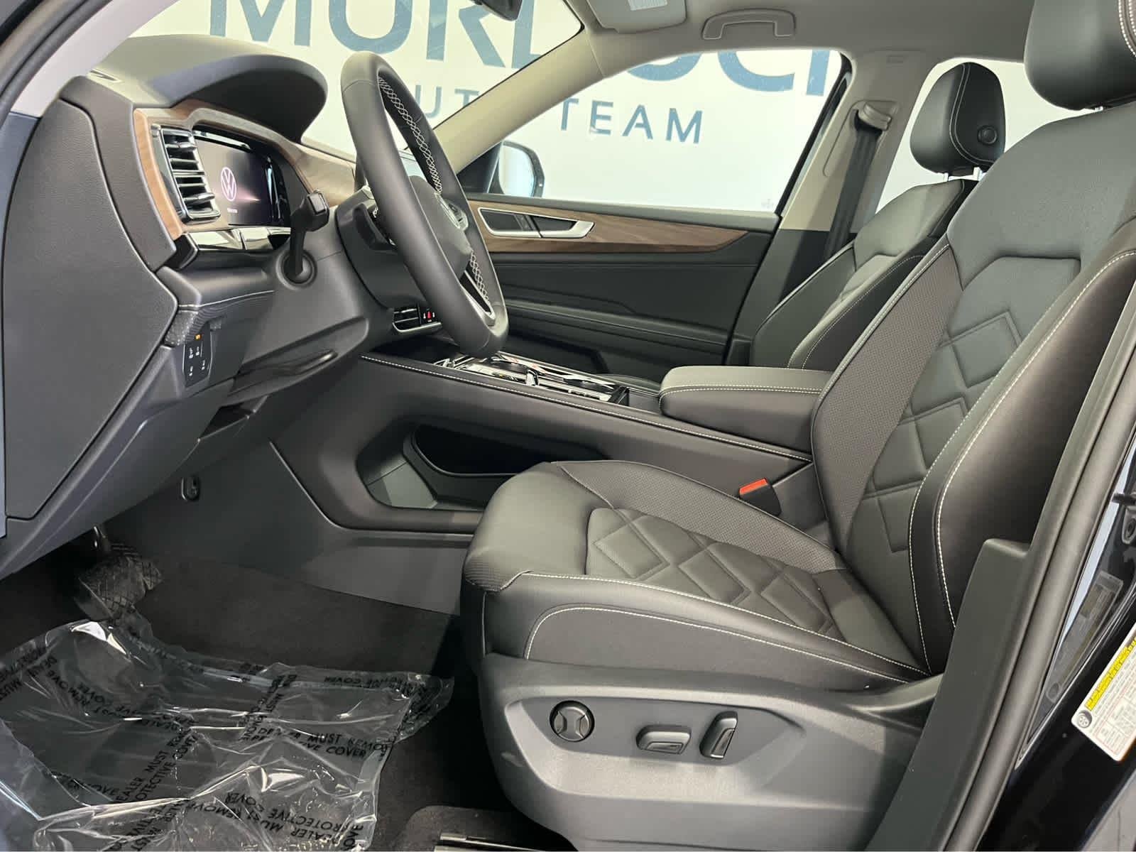 2026 Volkswagen Atlas SE w/Tech - Photo 12