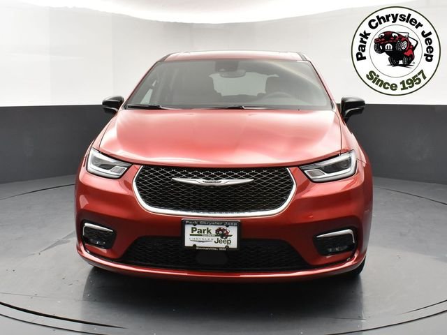 2026 Chrysler Pacifica Select - Photo 5