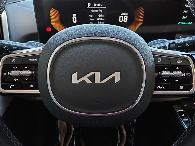 Used 2025 Wolf Gray KIA S Front-Wheel Drive image 20