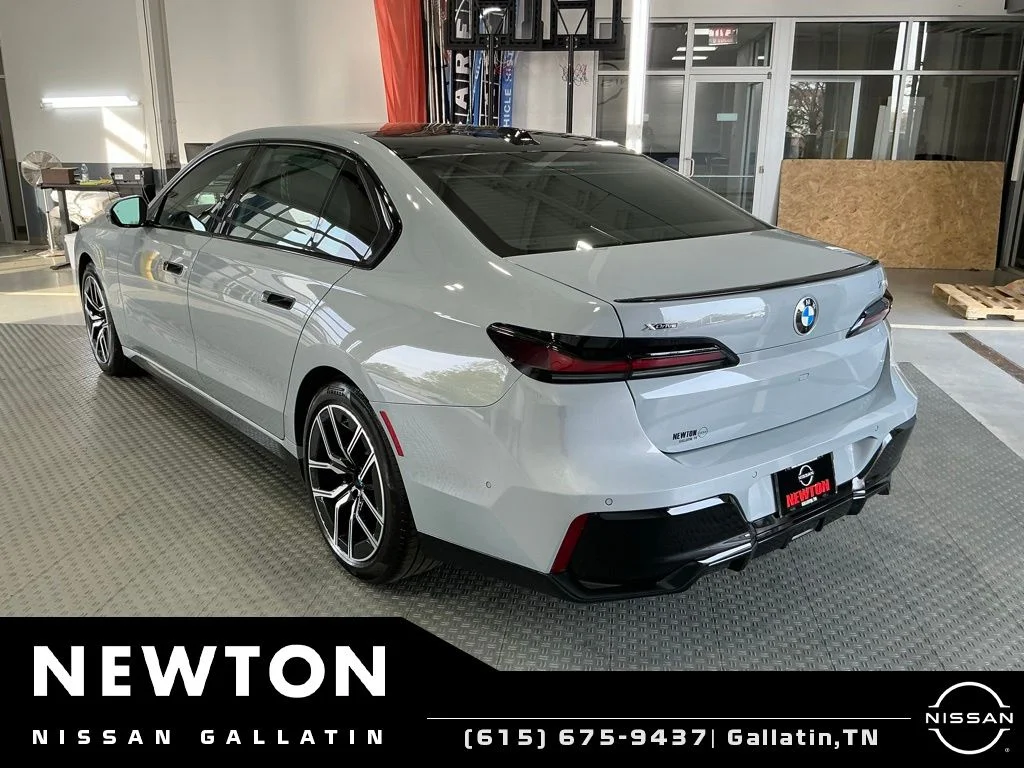 Used 2026 Brooklyn Gray Metallic BMW 740i xDrive image 27