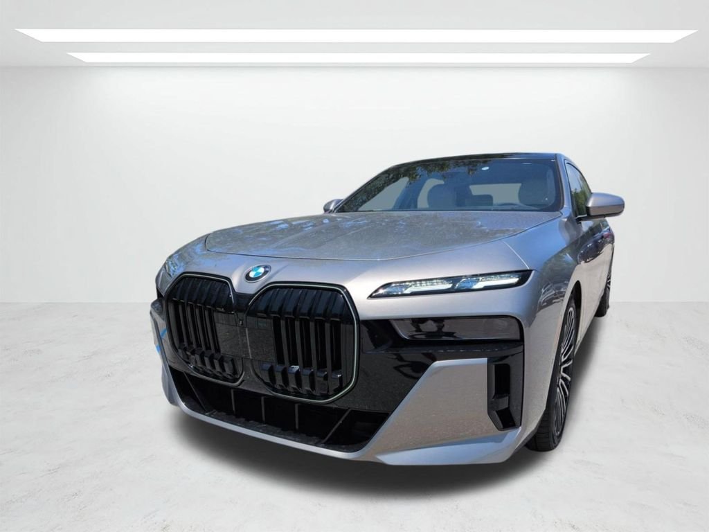 New 2026 Oxide Grey Metallic BMW 760i xDrive image 8