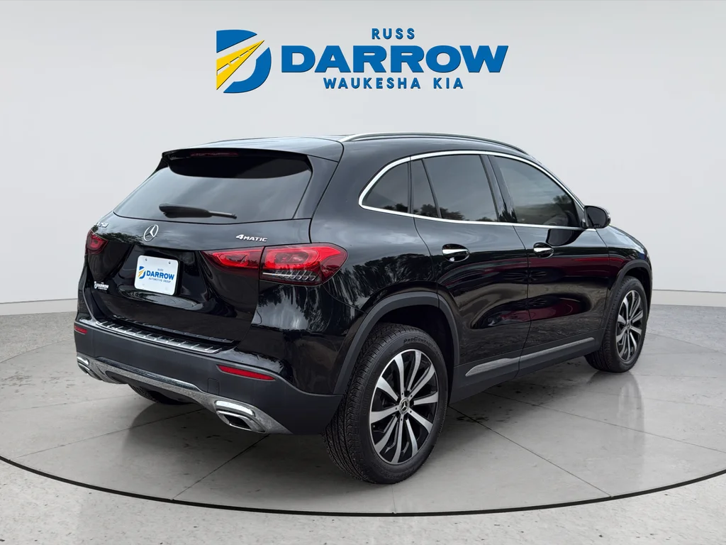 Used 2021 Black Mercedes-Benz GLA 250 image 5