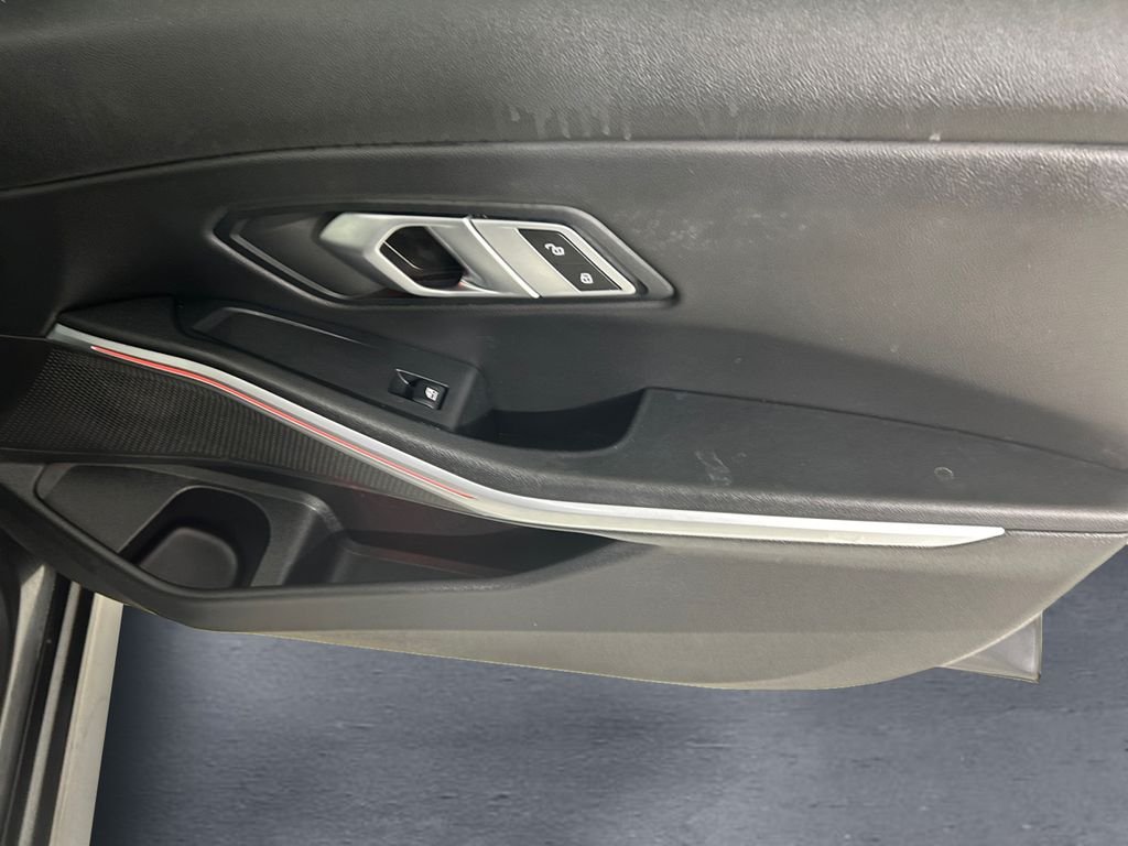 Used 2022 Gray BMW 330i image 15