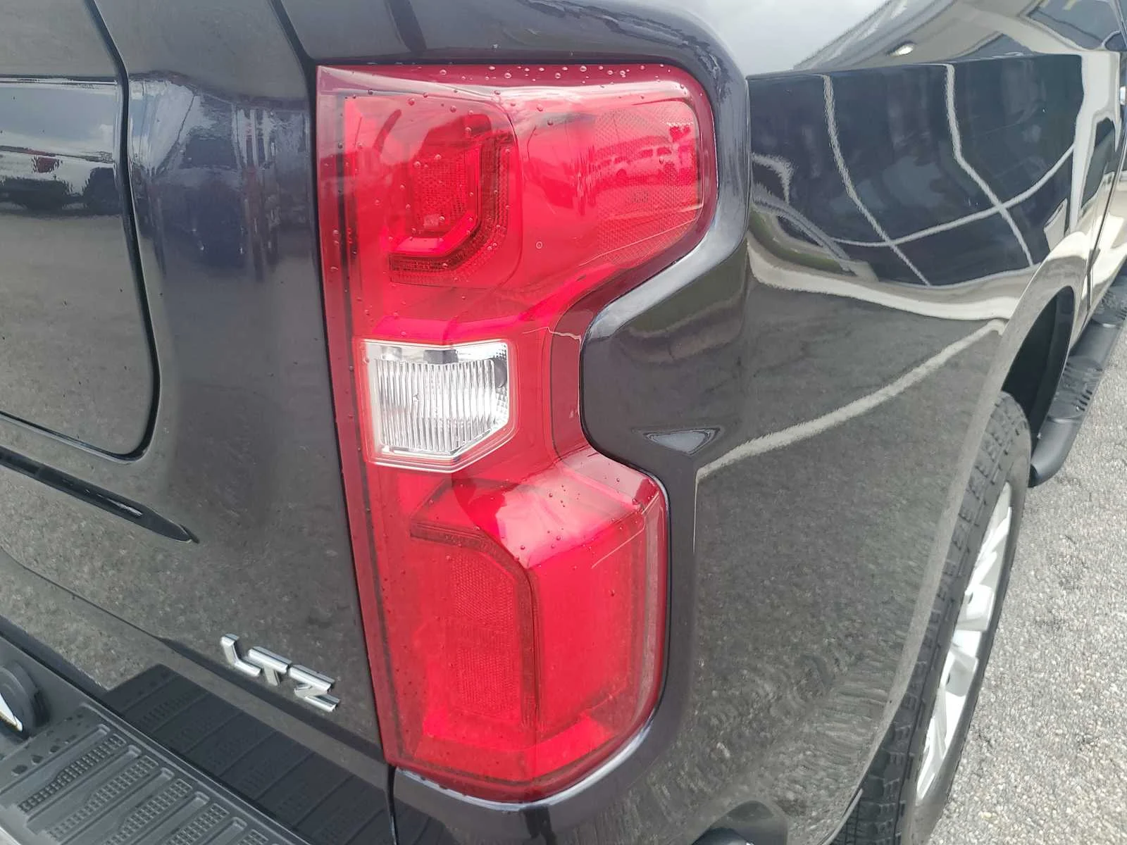 Used 2024 Dark Ash Metallic Chevrolet LTZ image 17