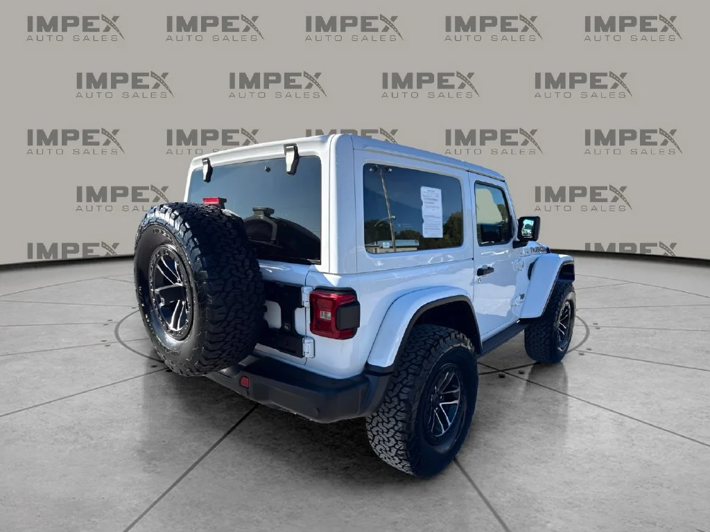 Used 2025 White Jeep Rubicon X image 5