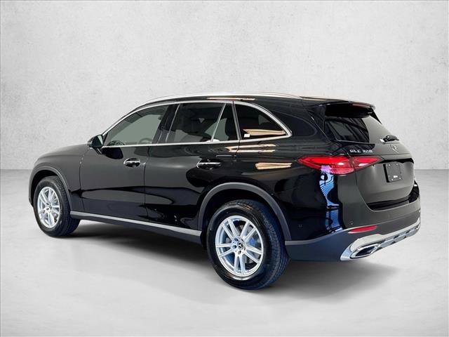 New 2026 Black Mercedes-Benz GLC 300 image 37