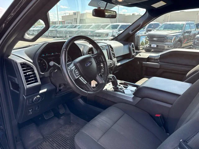 Used 2017 Shadow Black Ford XLT image 9