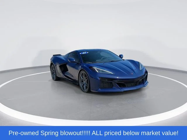 Used 2025 Purple Chevrolet Z06 image 2
