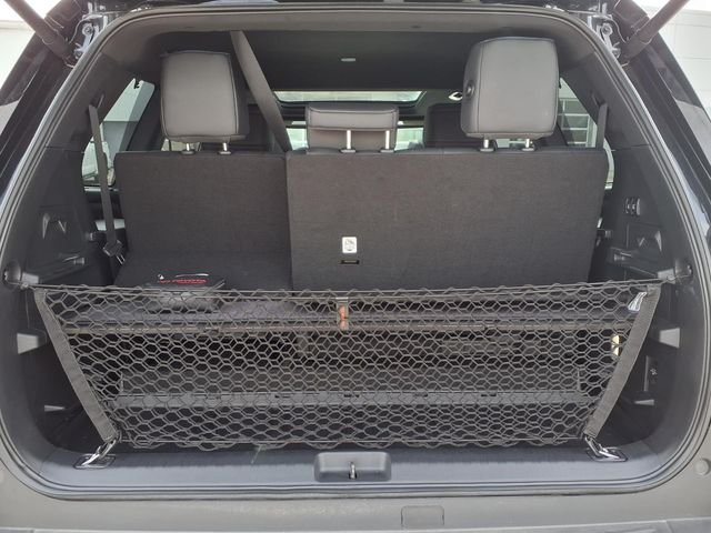 2025 Toyota Sequoia Platinum - Photo 13
