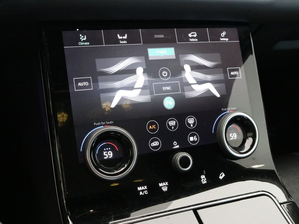 Used 2019 Red Land Rover HSE R-Dynamic image 19