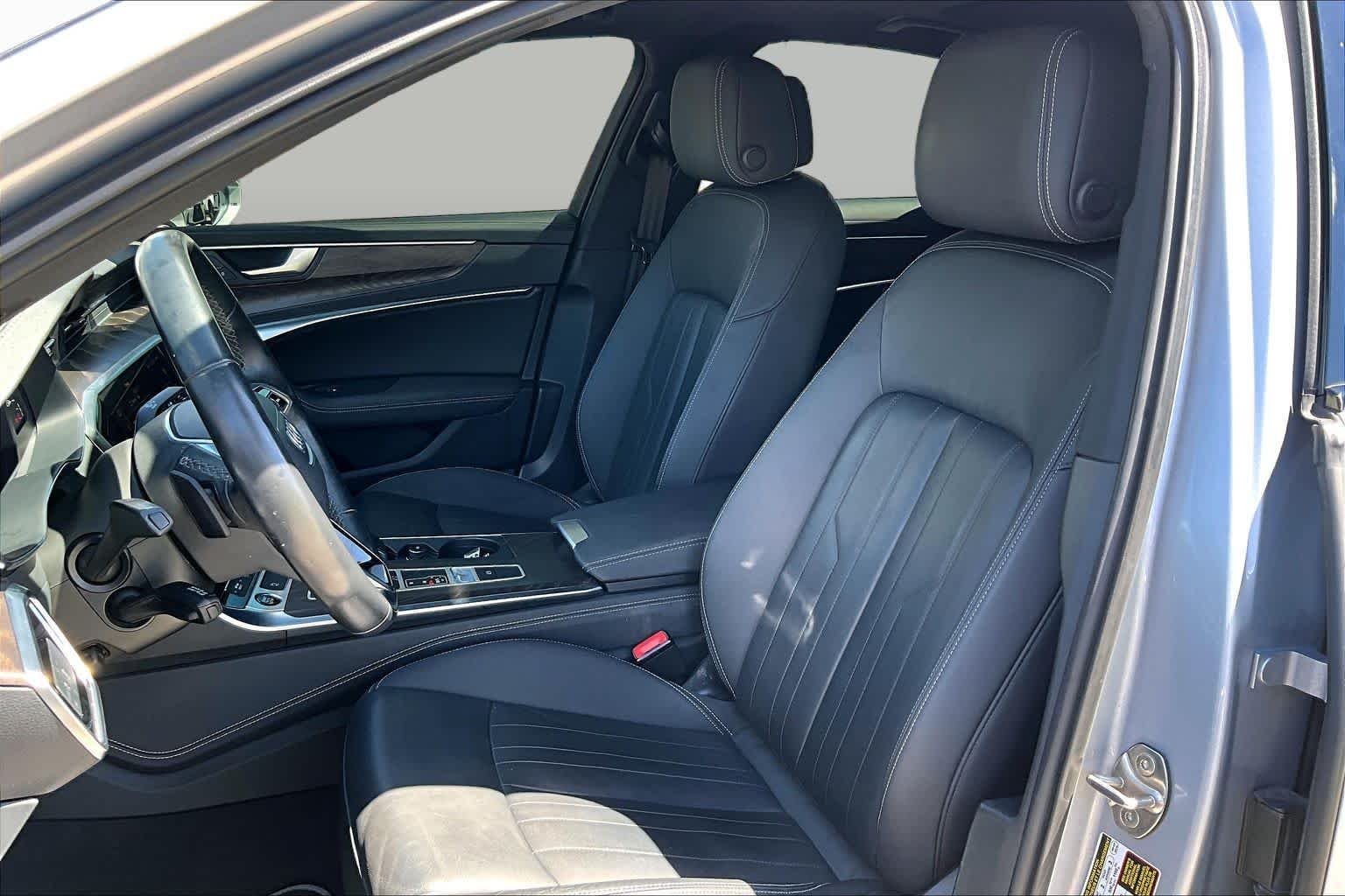 Used 2022 Florett Silver Metallic Audi Premium Plus image 8