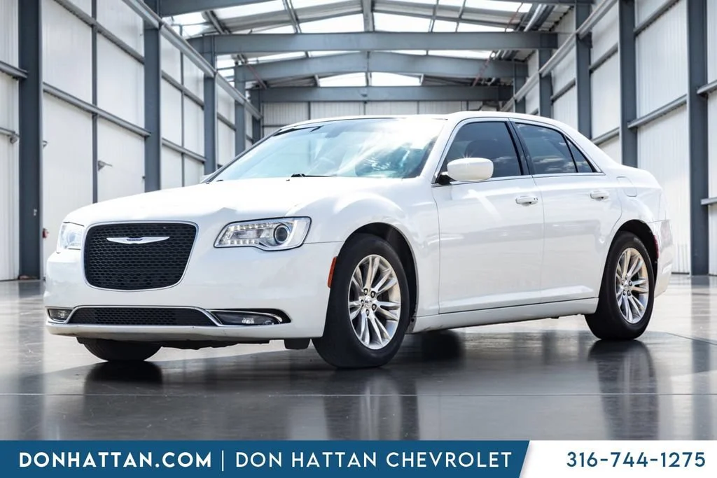 2020 Chrysler 300