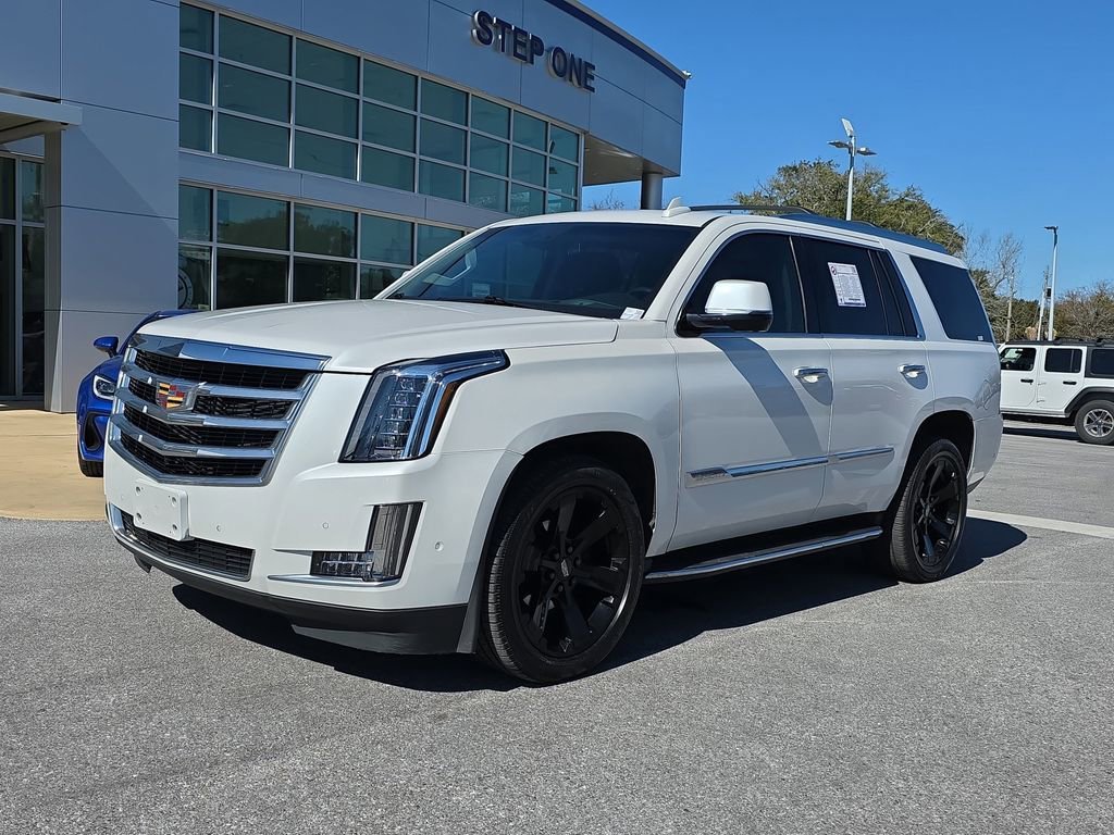 2019 Cadillac Escalade AWD Luxury's photo