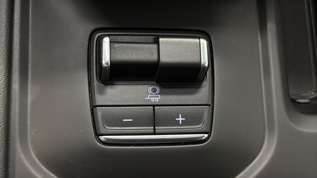 Used 2024 Onyx Black GMC Denali image 34