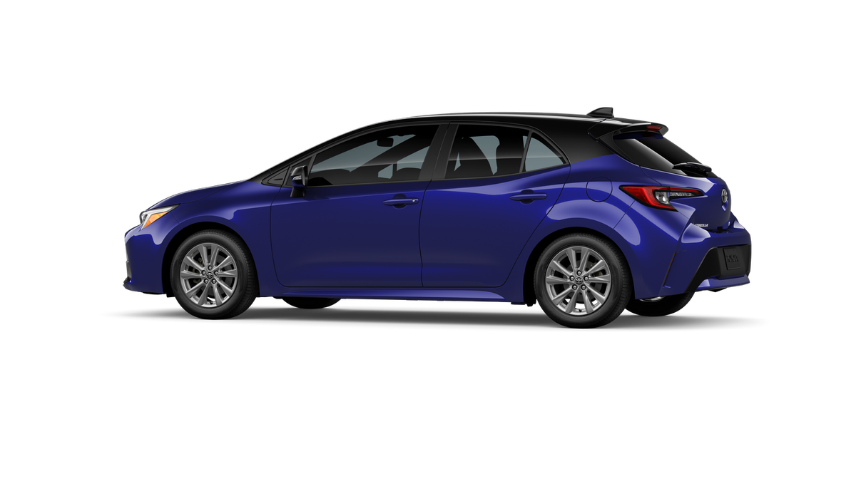 New 2026 Blue Crush Metallic with Midnight Black Metallic roof Toyota SE image 17