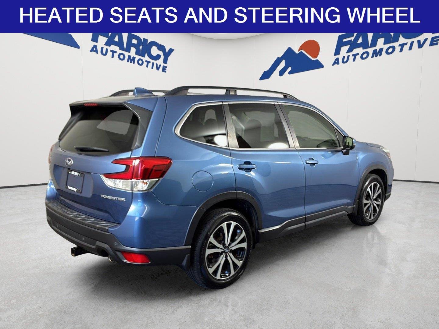 Used 2019 Horizon Blue Pearl Subaru Limited image 5