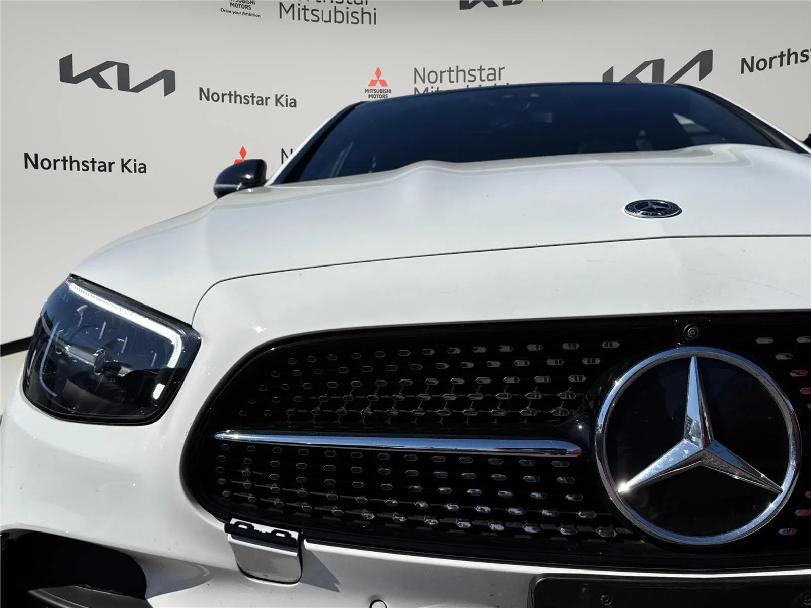 Used 2022 Polar White Mercedes-Benz E 350 image 25