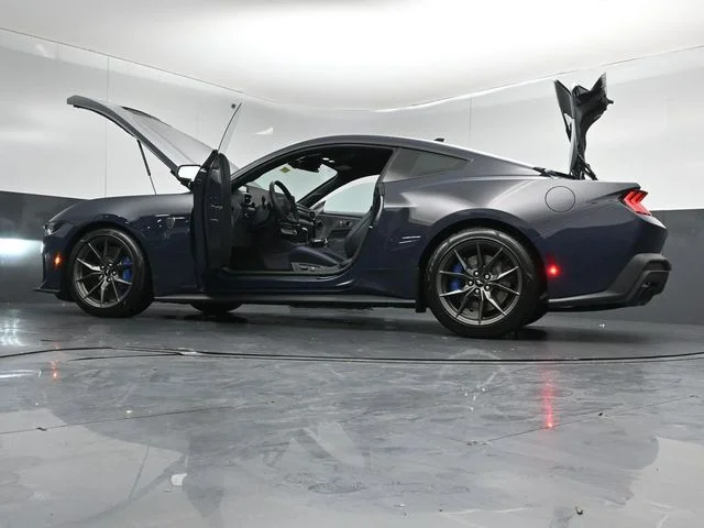 2026 Ford Mustang Dark Horse - Photo 47