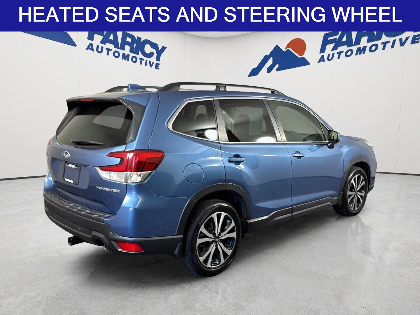 Used 2019 Horizon Blue Pearl Subaru Limited image 5