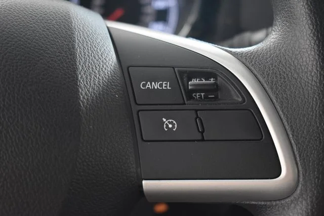 Used 2025 Gray Mitsubishi 2.0 ES image 26