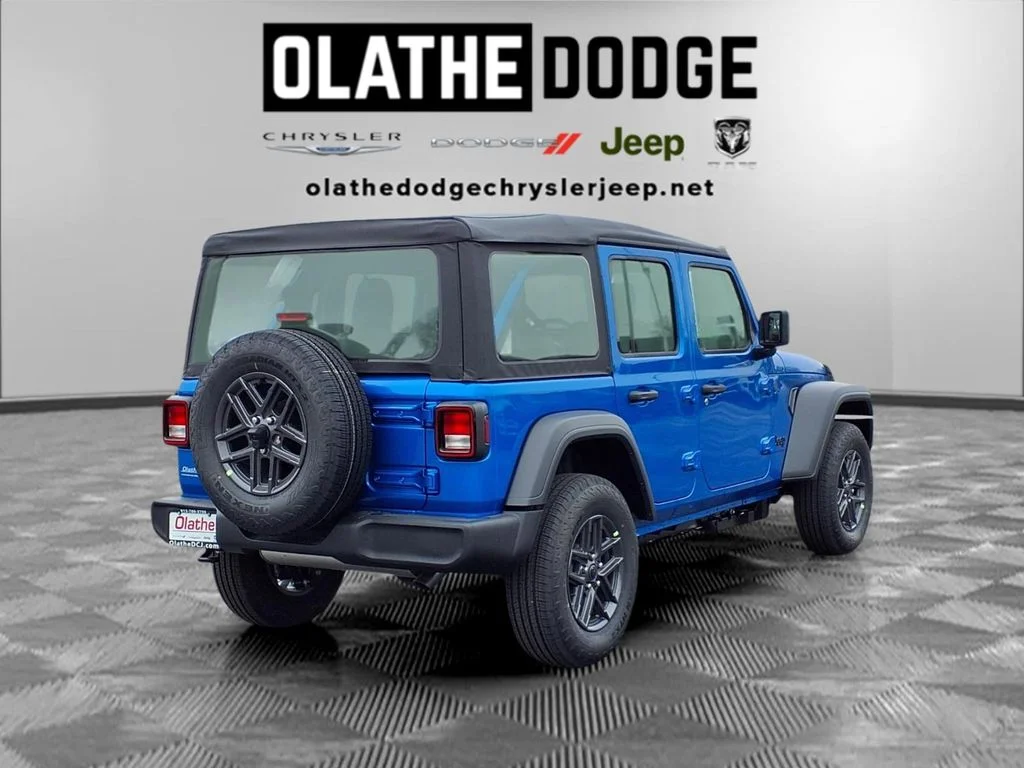 New 2026 Hydro Blue Pearl-Coat Exterior Paint Jeep Sport image 27