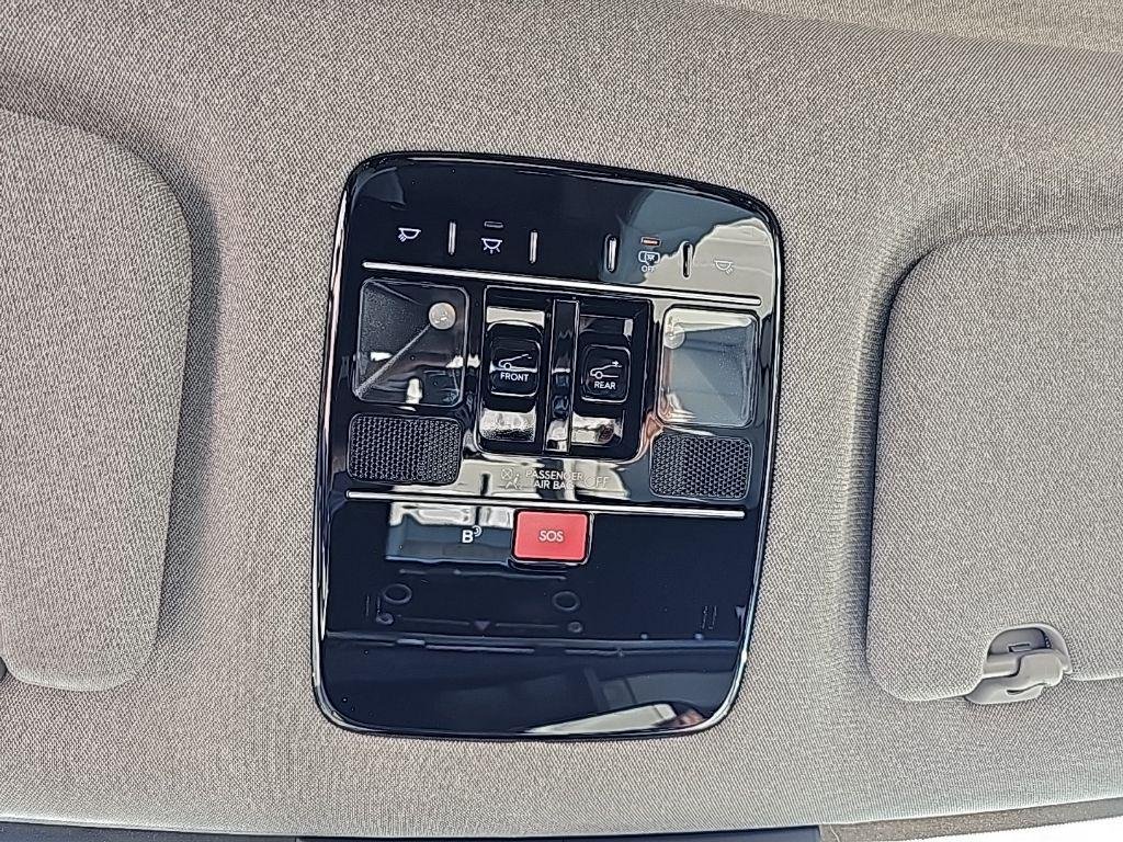 2026 Hyundai Santa Fe Limited - Photo 25