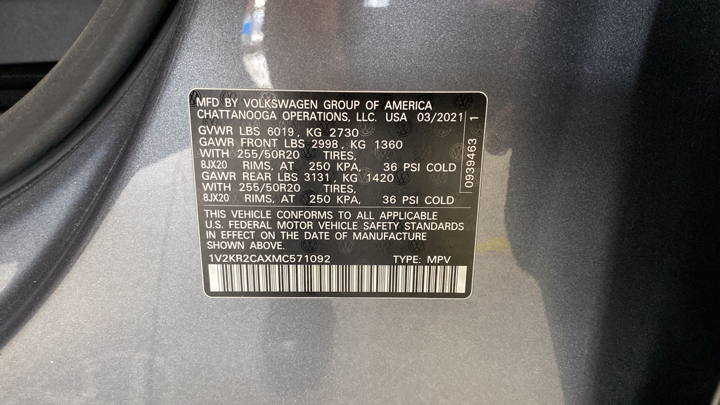 Used 2021 Gray Volkswagen 3.6L V6 SE w/Technology image 30