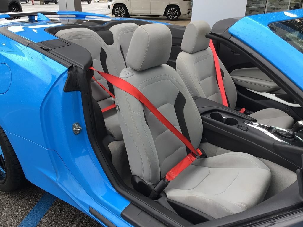 2023 Chevrolet Camaro LT1 - Photo 37