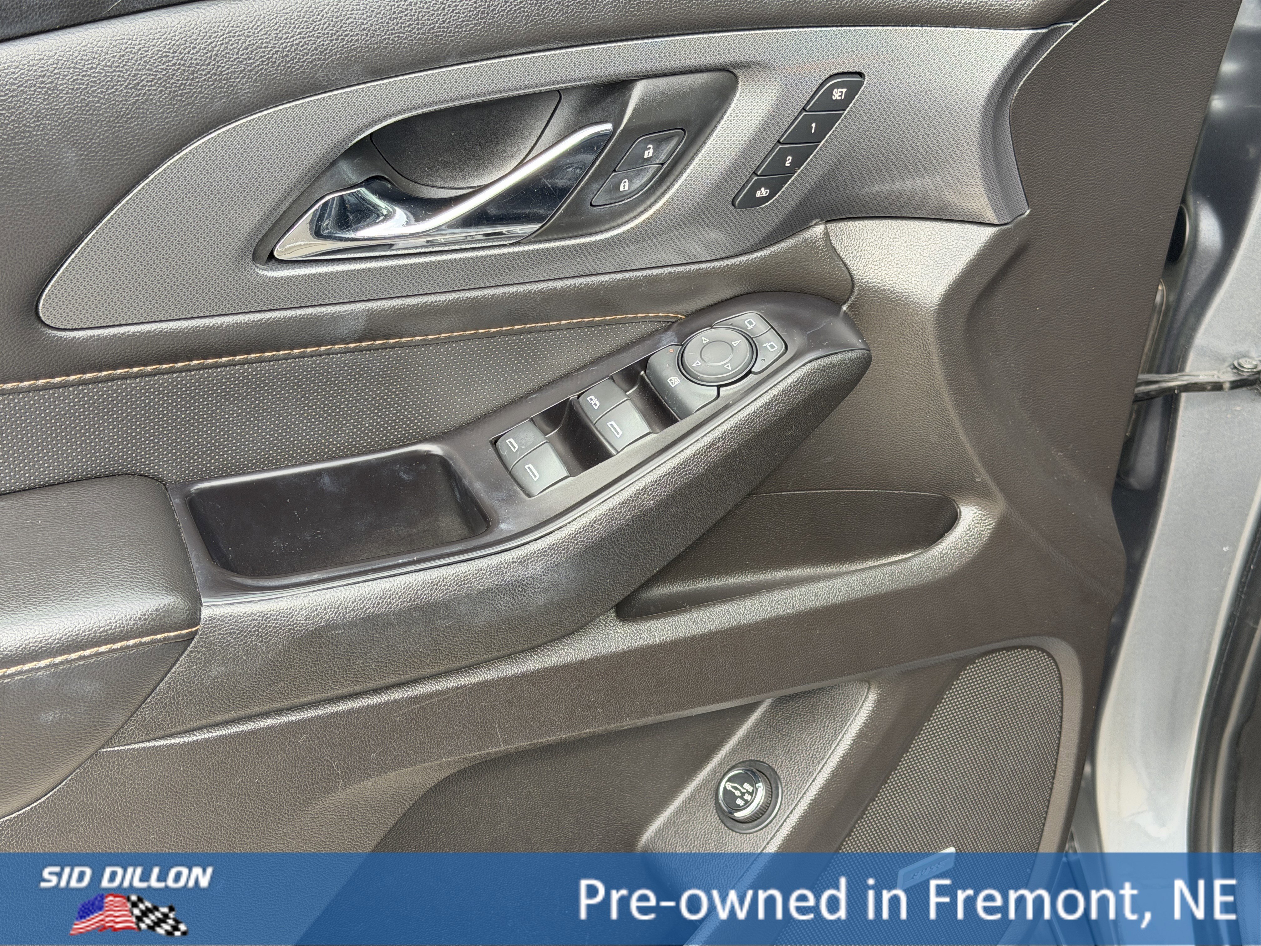 Used 2019 Satin Steel Metallic Chevrolet Premier image 15